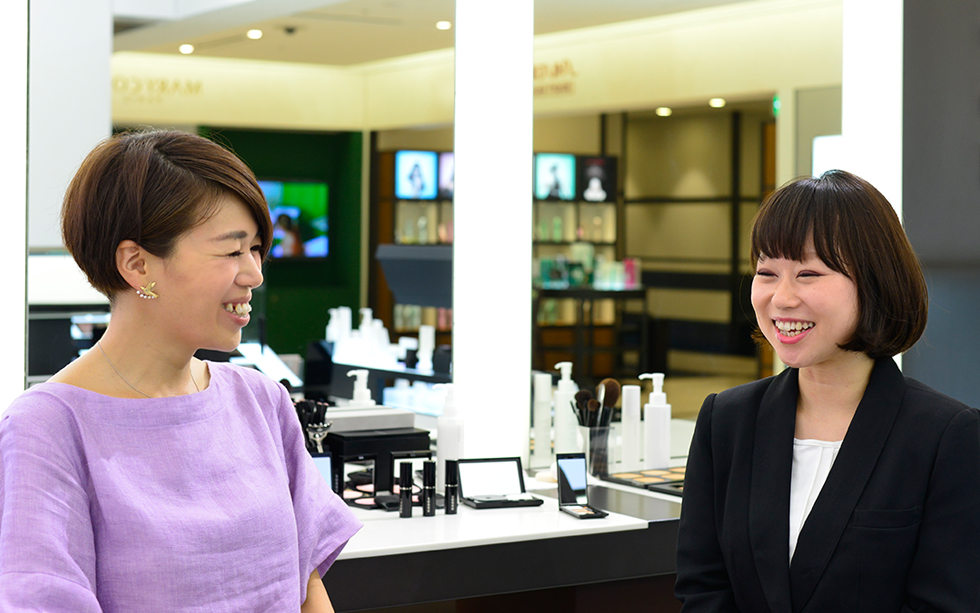 ハイライト 美容賢者が会いにいく スック ウワサの美容部員連載 Wwd Japan Com
