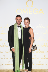 578443215AB00018_OMEGA_Her_