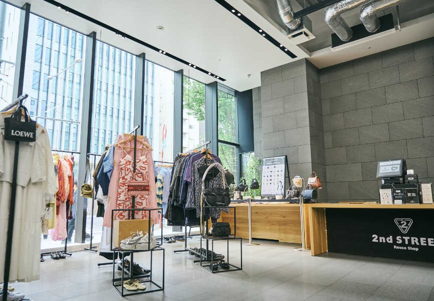 2nd STREET / 買取金額20％UP＆スタッフ厳選商品の販売